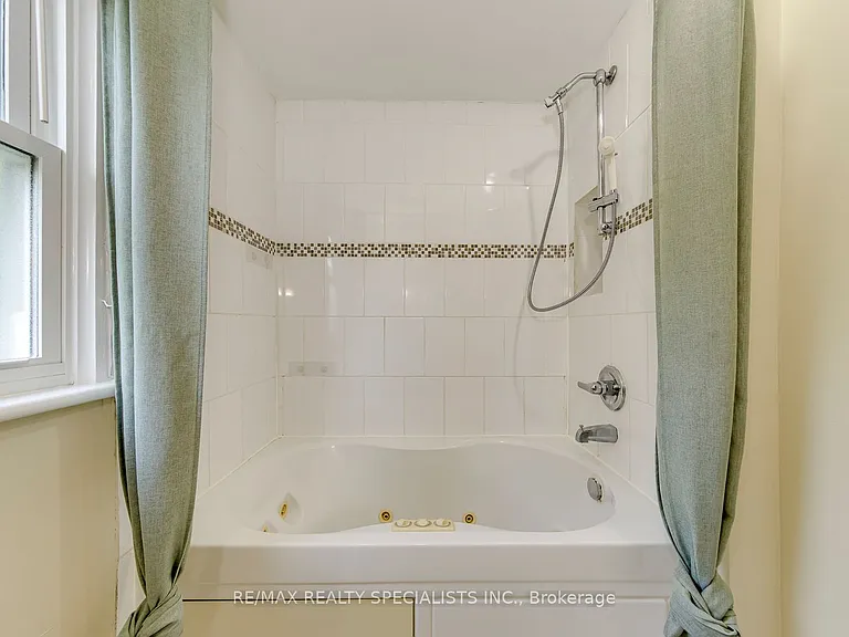 59 Ofield Rd — Photo 30