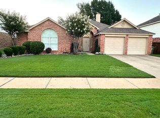 2812 Waverly Rd, Flower Mound, TX 75028