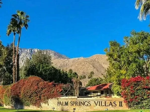 2801 N Los Felices Cir E, Palm Springs, CA 92262