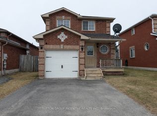 15 Timothy Ln, Barrie, ON L4N 9Z6