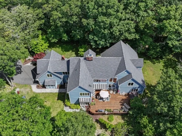 738 Ridge Rd, Kinnelon Boro, NJ 07405