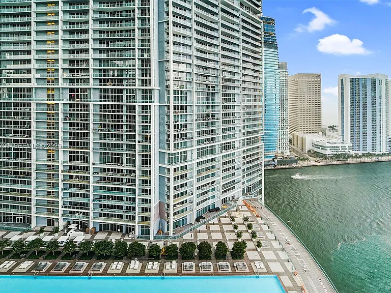 495 Brickell Ave #2804 — Photo 17