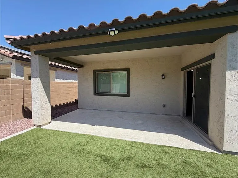 19532 N 27th Pl — Photo 37