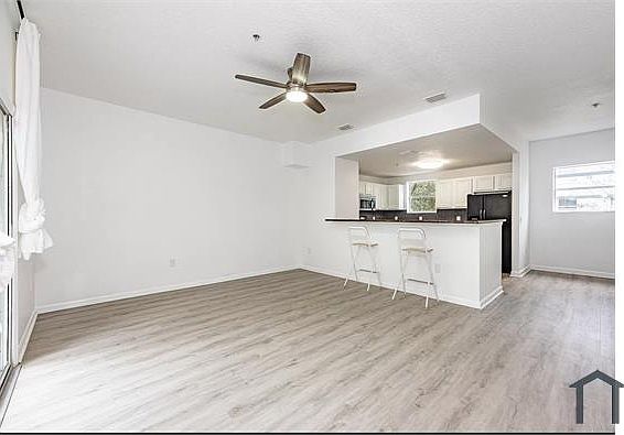 2nd image of 6008 Gibson Ave
