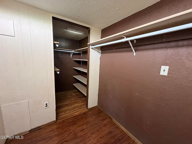 12760 Crisantemo Dr — Photo 14
