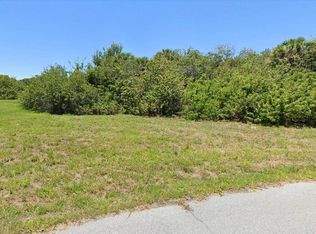 122 April Rd, Rotonda West, FL 33947