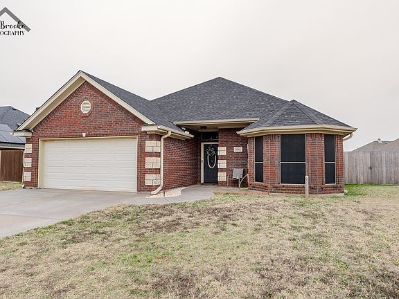 2nd image of 9 Kalee Ct