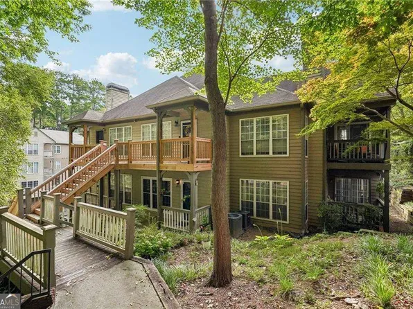 403 Mill Pond Ct SE, Smyrna, GA 30082