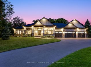 1443 Duchess Cres, Ottawa, ON K4M 1K2