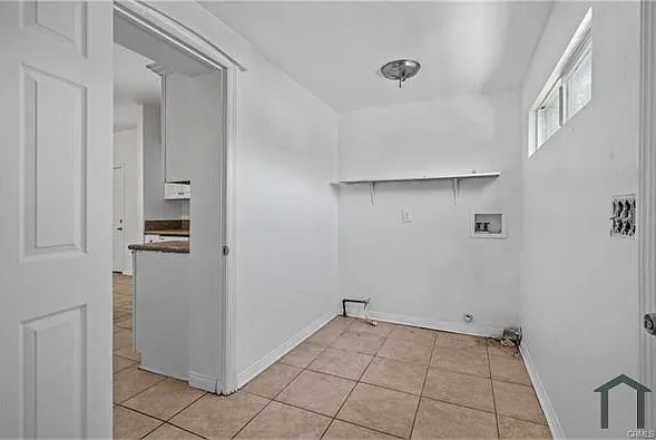 165 N Alessandro Ave — Photo 3