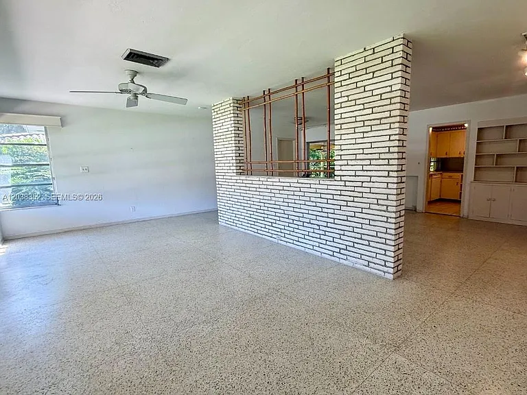 1235 Jefferson St — Photo 6