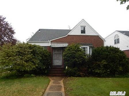 1st image of 1119 Admont Ave