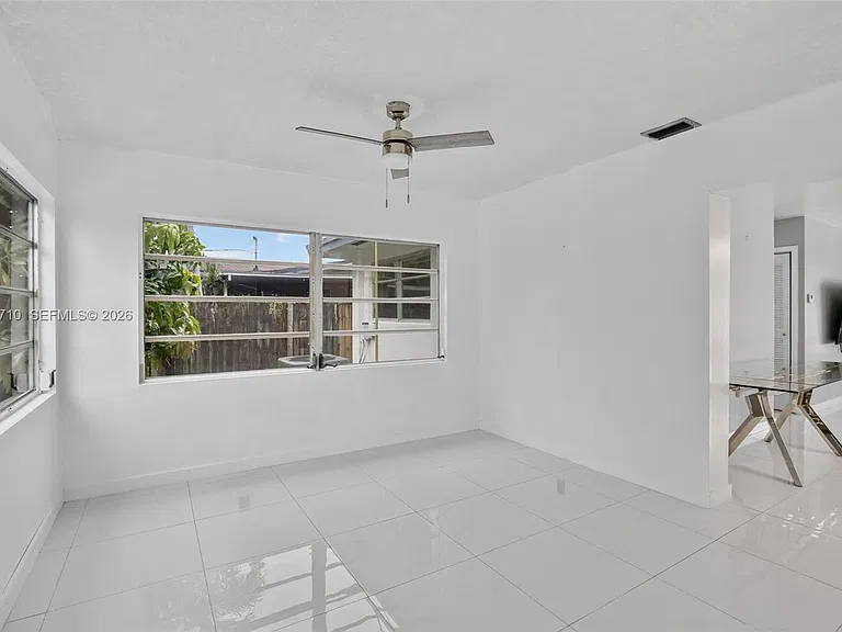 2331 Flamingo Dr — Photo 20