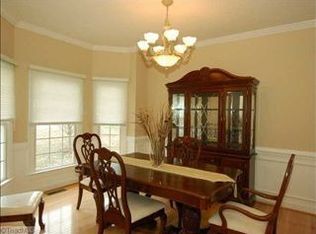 2930 Stonekirk Ct, Winston Salem, NC 27103