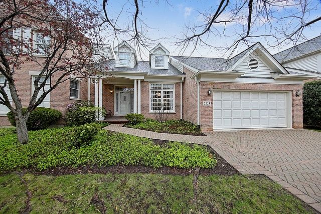 1st image of 2529 E Chesapeake Pl