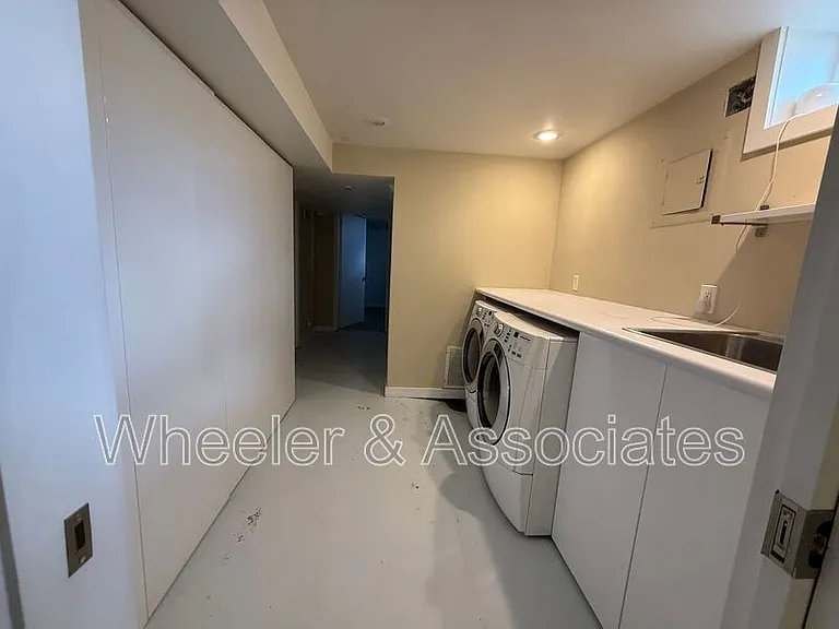 1575 S 800 E — Photo 10