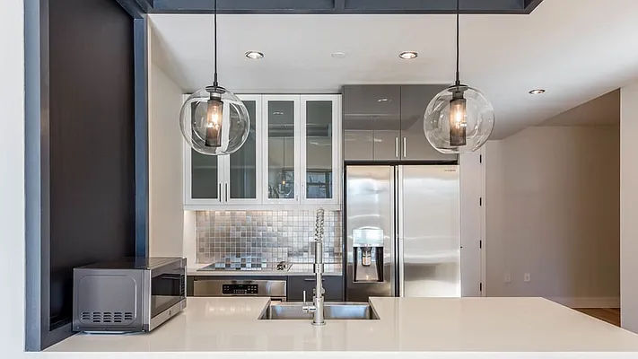 Rented by Nooklyn NYC LLC | media 18