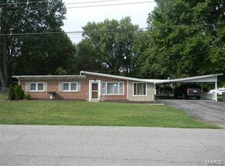 3 Circle Way, Saint Peters, MO 63376