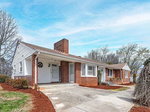 2nd image of 1128 Snead Cir