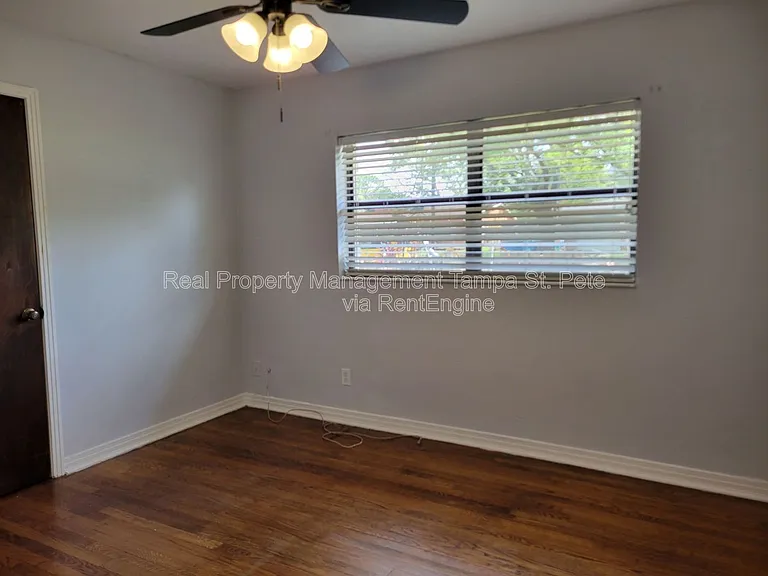 4311 S Thatcher Ave — Photo 31