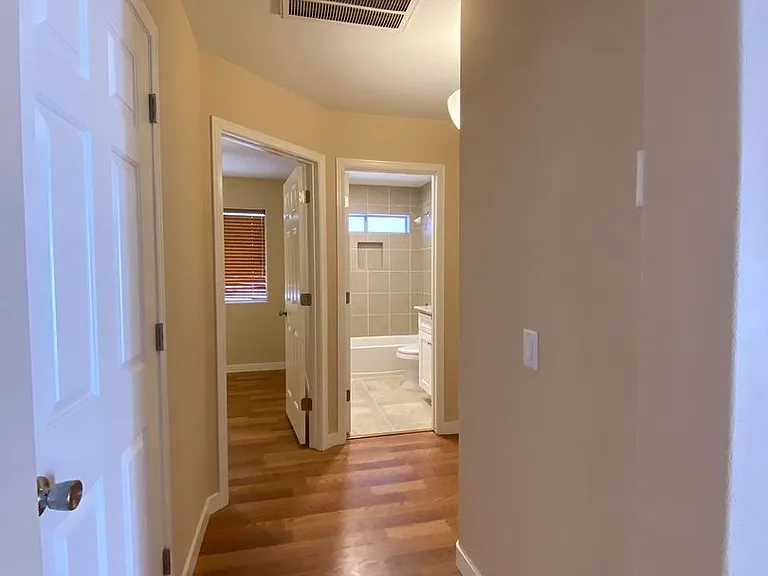 994 Trackers Glen Ave — Photo 15