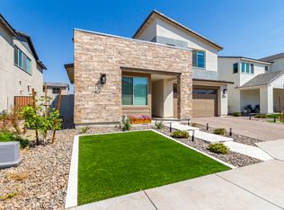 1524 E Rakestraw Ln, Gilbert, AZ 85298