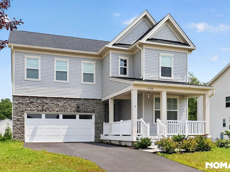 1138 E Lock Rd — Photo 30