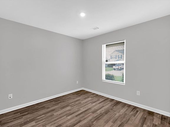 2nd image of 544 Bella Casa Run