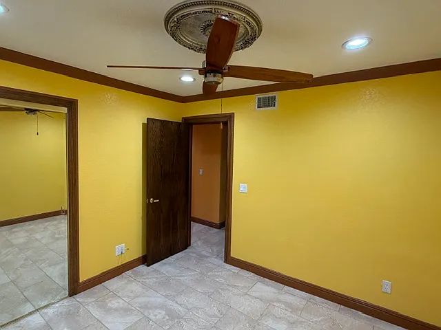 16040 Red Coach Ln — Photo 23