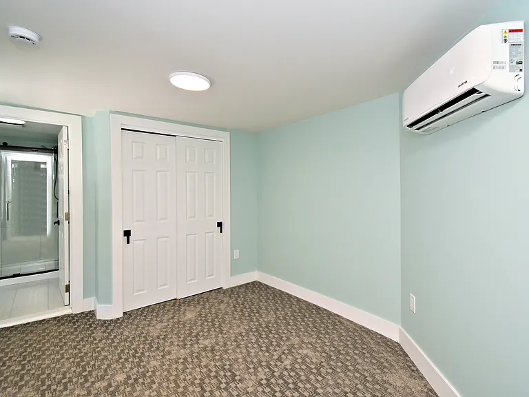 20 S Hanover St #2B — Photo 12