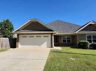 23 Lee Road 2172, Phenix City, AL 36870