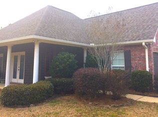 209 E Towne Dr, Brandon, MS 39042