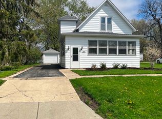 409 E North St, Peotone, IL 60468