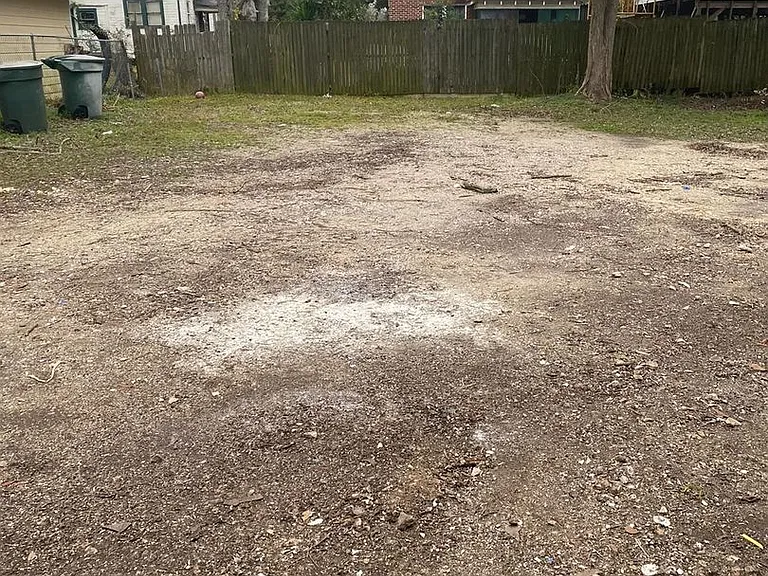 2380 Liberty St — Photo 5