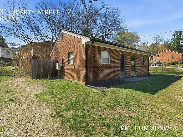831 Liberty St #2 — Photo 20