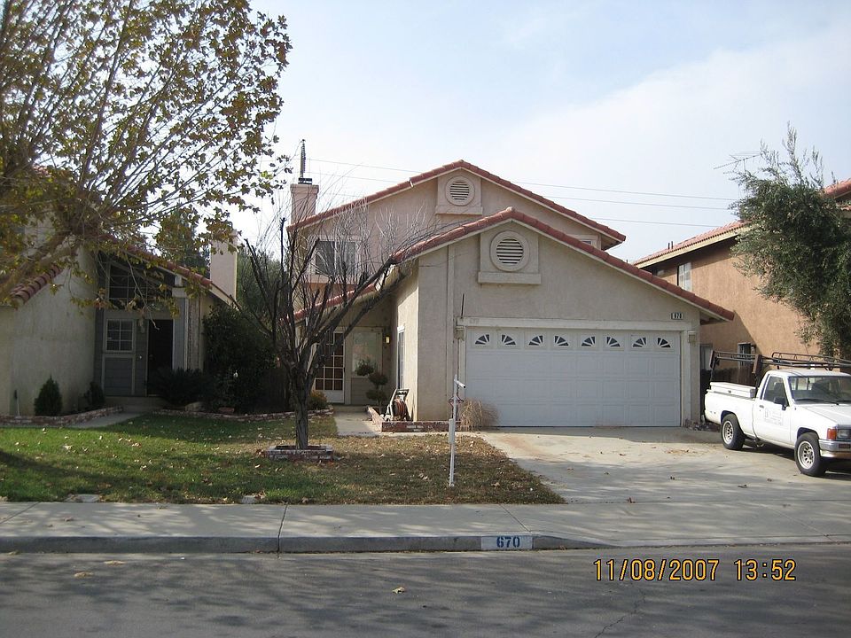 1st image of 670 Hacienda Ave