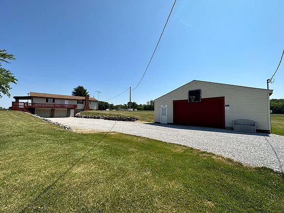 4th image of 6587 N County Road 725 E