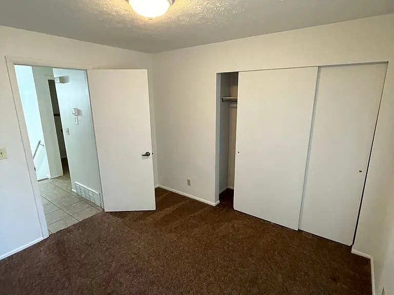 1893 E Jeremy Ct — Photo 20