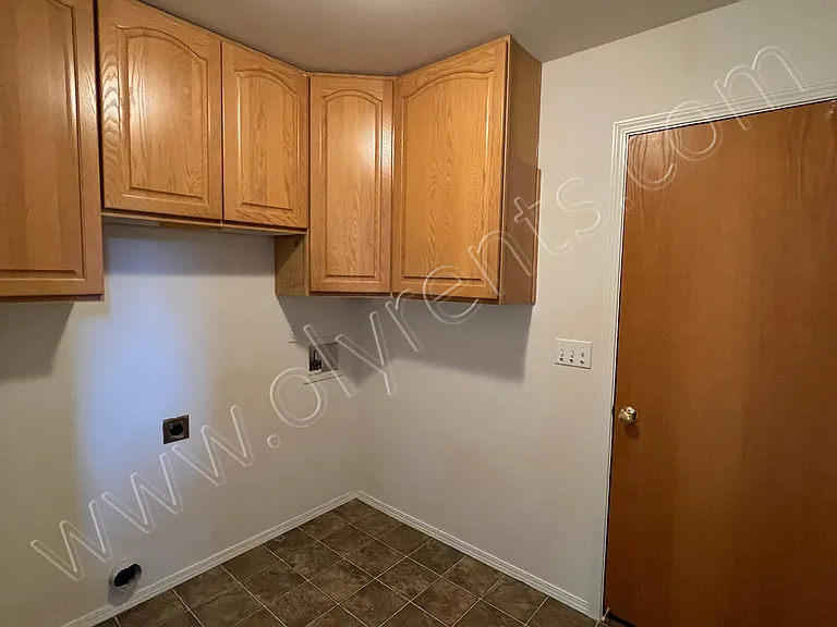 6702 Kirsop Village Dr SW — Photo 17