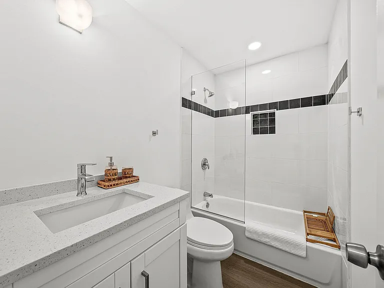 13105 Belhaven Ct #15 — Photo 7