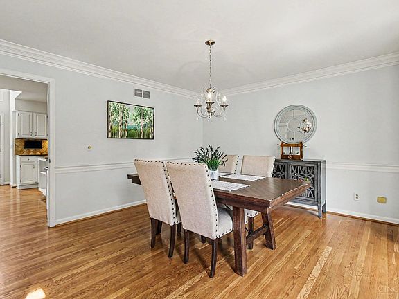 3rd image of 11411 Terwilligers Ridge Ct