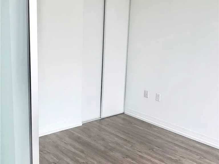 251 Jarvis St #2108 — Photo 5