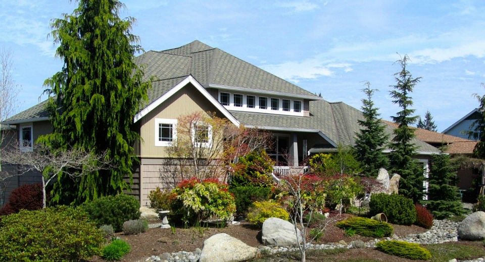 1st image of 202 Deer Hollow Cir