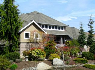 202 Deer Hollow Cir, Port Ludlow, WA 98365