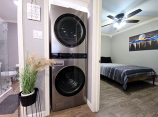 2303 Rodney St #B, Houston, TX 77034