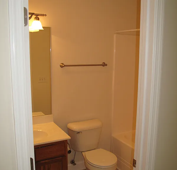 589 Hampton Way #2 — Photo 14