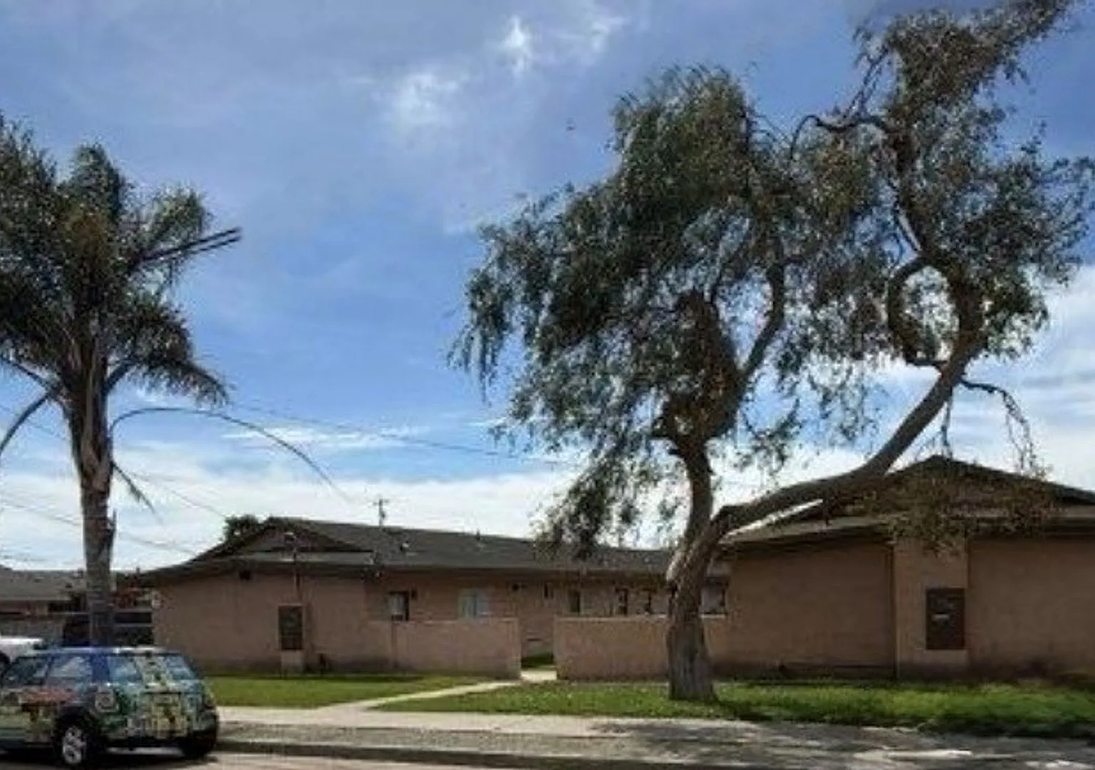 1 bedroom apartment in Guadalupe + $150 Gift card upon move in — Photo 2