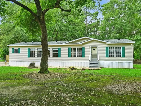26501 Crown Dr, Ponchatoula, LA 70454