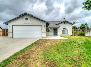 5306 Christine Pine Ct, Bakersfield, CA 93313