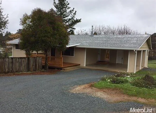 1982 Barry Ln photo 1